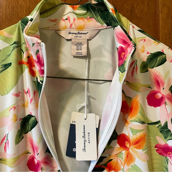 Tommy Bahama Active Aubrey IslandZone floral zip up sports Jacket - Picture 4 of 12